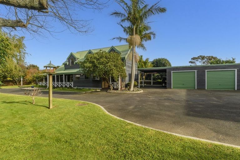 Photo of property in 17 Idesia Grove, Matua, Tauranga, 3110