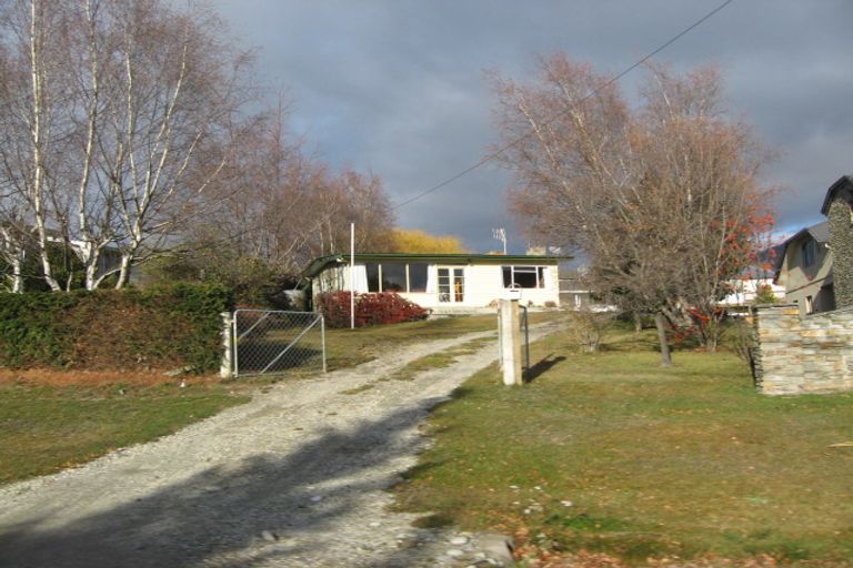 Photo of property in 53 Beech Street, Wanaka, 9305