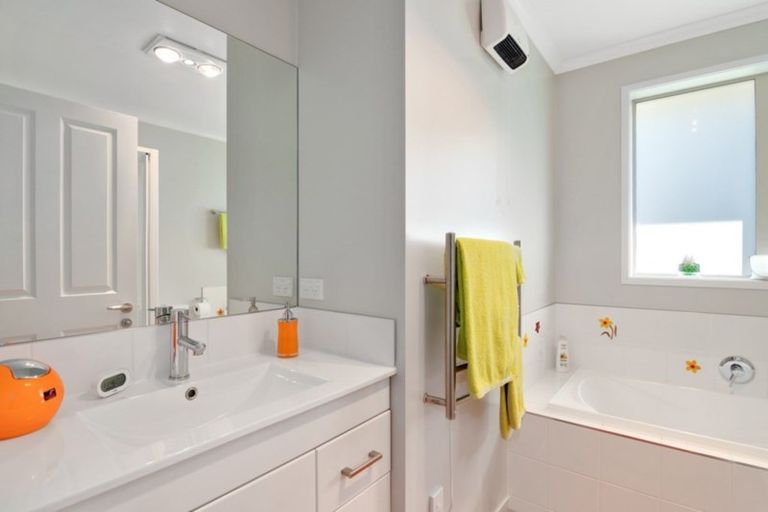 Photo of property in 1 Turner Place, Wakefield, 7025