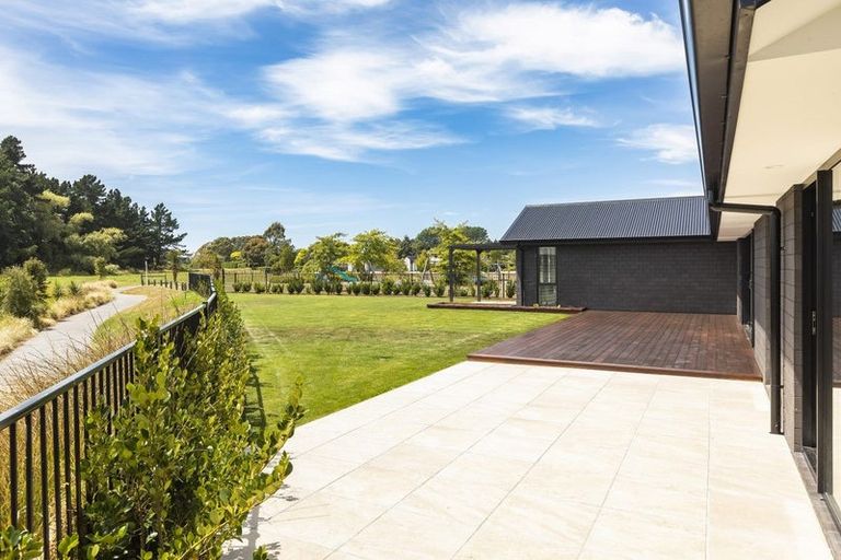 Photo of property in 14 Godley Place, Woodend, 7610