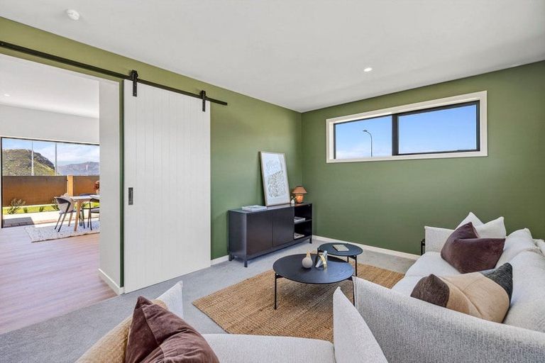 Photo of property in 26 Deans Drive, Wanaka, 9382