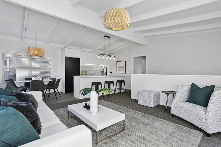 Photo of property in 1/237 Rangatira Road, Beach Haven, Auckland, 0626