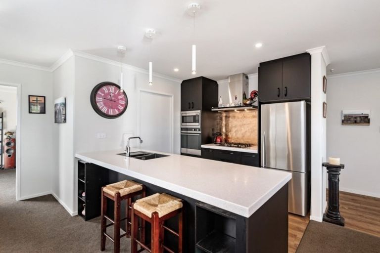 Photo of property in 36 Luxembourg Crescent, Halswell, Christchurch, 8025