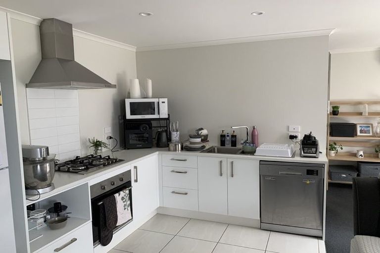 Photo of property in 4 Manawaroa Close, Grandview Heights, Hamilton, 3200