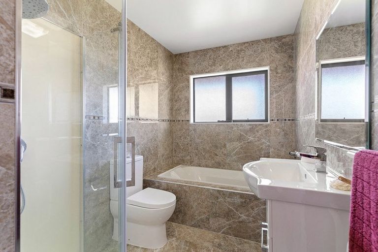 Photo of property in 33 Amy Place, Pyes Pa, Tauranga, 3112