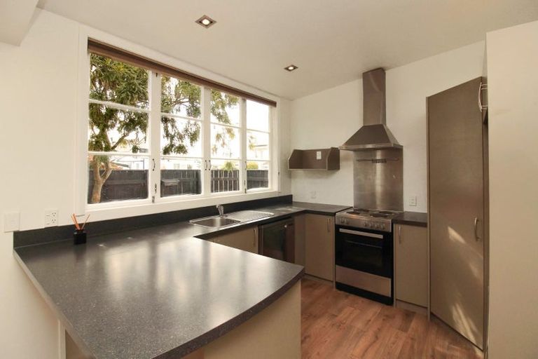 Photo of property in 3 Central Terrace, Alicetown, Lower Hutt, 5010