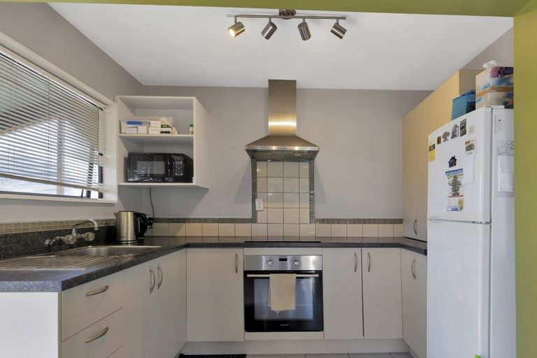 Photo of property in 18 Douglas Road, Amberley, 7410