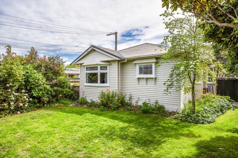 Photo of property in 187 Matsons Avenue, Papanui, Christchurch, 8053