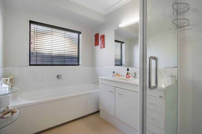 Photo of property in 1 Brookby Place, Katikati, 3129