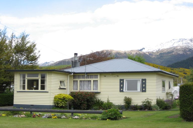 Photo of property in 2 Rippingale Road, Hanmer Springs, 7334