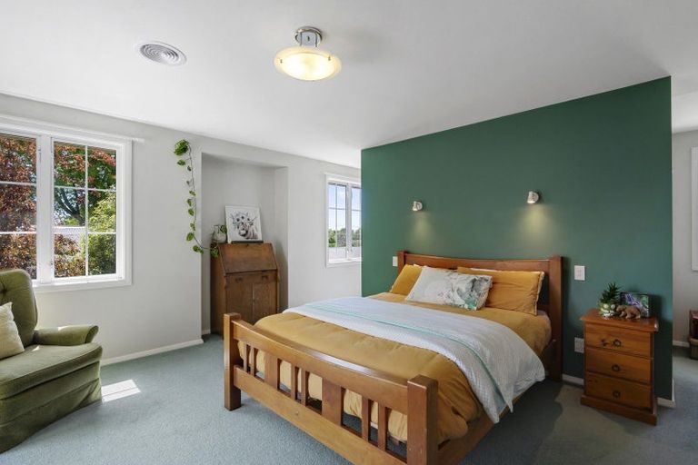 Photo of property in 231 Ilam Road, Ilam, Christchurch, 8041