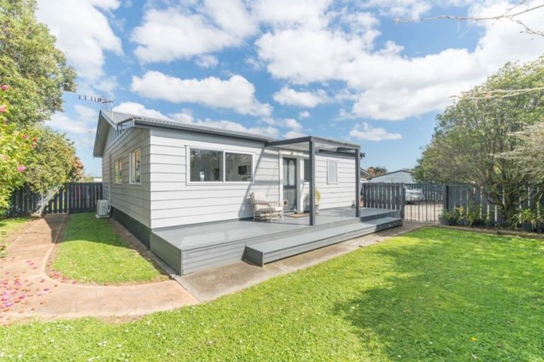 Photo of property in 19 Mountfort Grove, Feilding, 4702