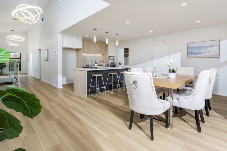 Photo of property in 35 Pinecrest Drive, Gulf Harbour, Whangaparaoa, 0930