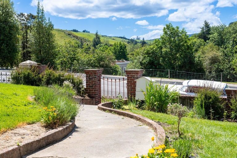 Photo of property in 12 Colonsay Street, Lawrence, 9532