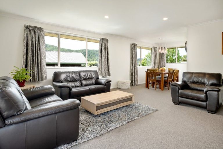 Photo of property in 67a Moana View Road, Waikawa, Picton, 7220