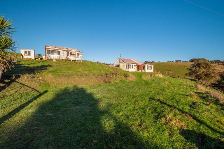 Photo of property in 20 Moturata Road, Taieri Beach, Taieri Mouth, 9091