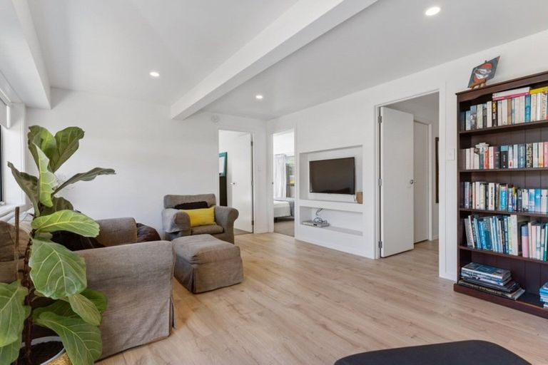 Photo of property in 115b Esplanade Drive, Whangamata, 3620