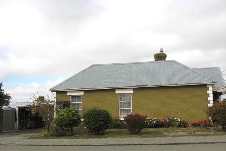 Photo of property in 71 Parsonage Road, Waimate, 7924