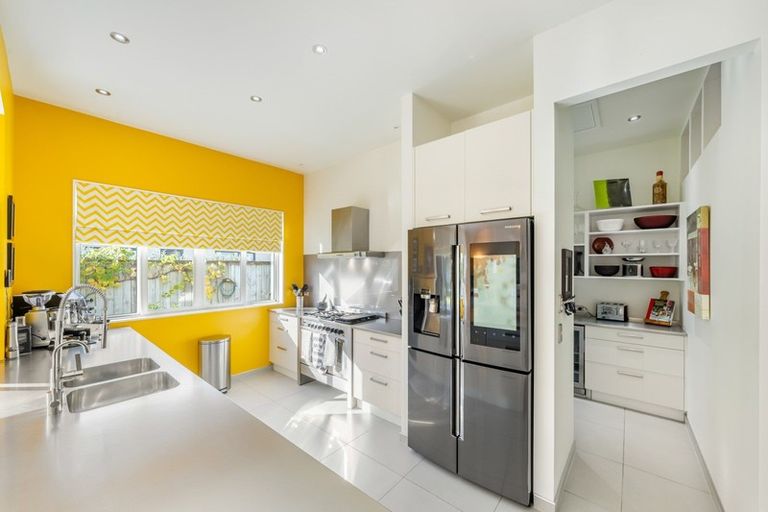 Photo of property in 46 Mary Huse Grove, Manor Park, Lower Hutt, 5019