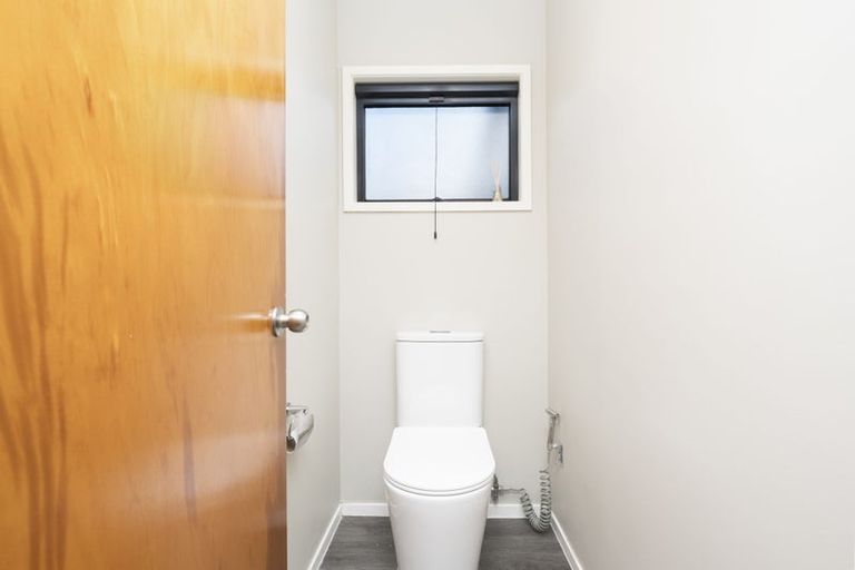 Photo of property in 81 Spence Road, Henderson, Auckland, 0612