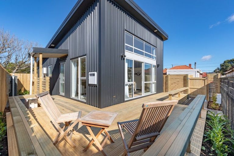 Photo of property in 18 Bell Road, Waiwhetu, Lower Hutt, 5010