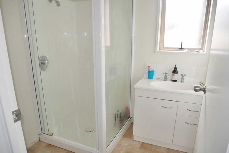 Photo of property in 5 Balgay Street, Upper Riccarton, Christchurch, 8041