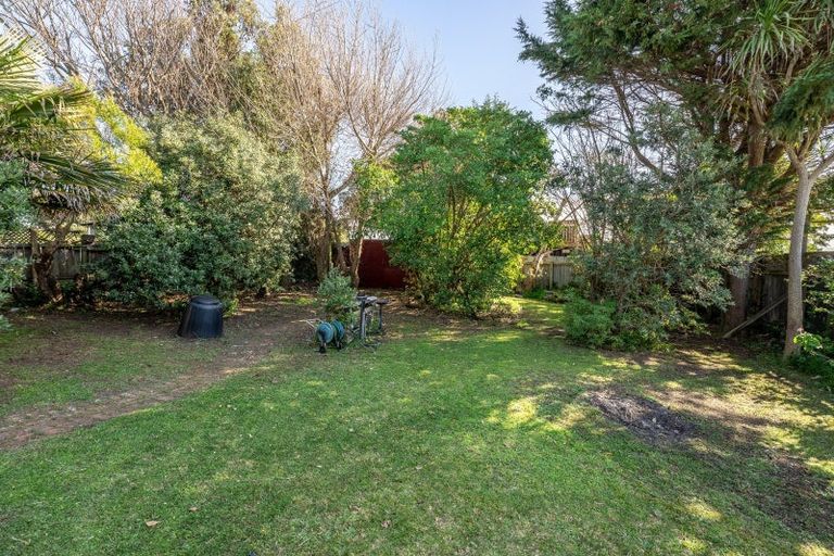 Photo of property in 5 Gawler Street, Te Horo Beach, Otaki, 5581