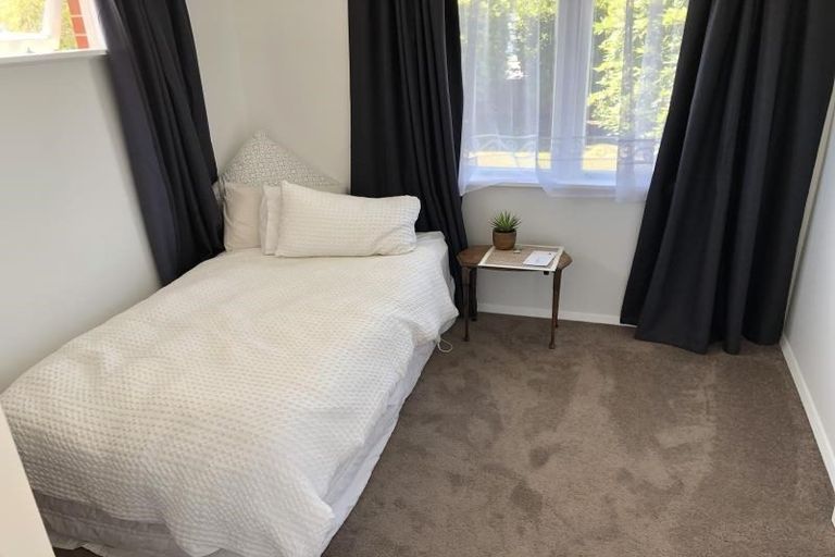 Photo of property in 251 Fergusson Drive, Heretaunga, Upper Hutt, 5018