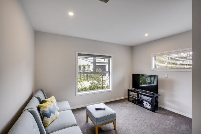 Photo of property in 15 Bray Place, Havelock North, 4130