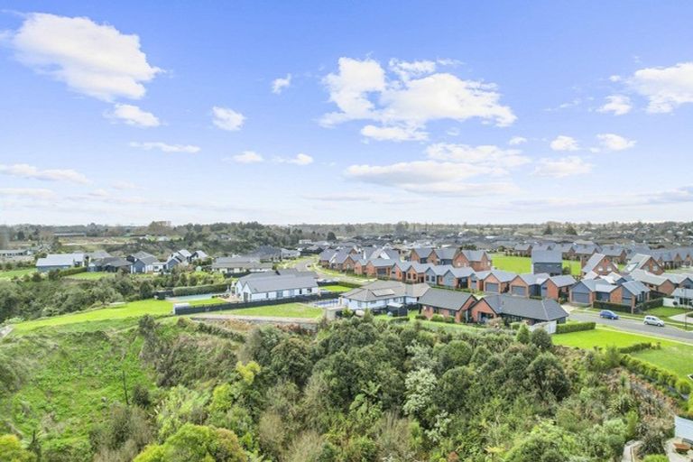 Photo of property in 21 Jarrett Terrace, Leamington, Cambridge, 3432