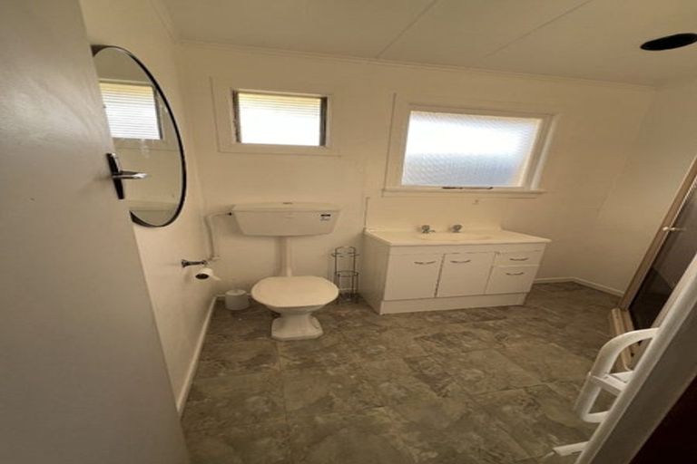 Photo of property in 9 Ballantrae Street, Wallacetown, 9816