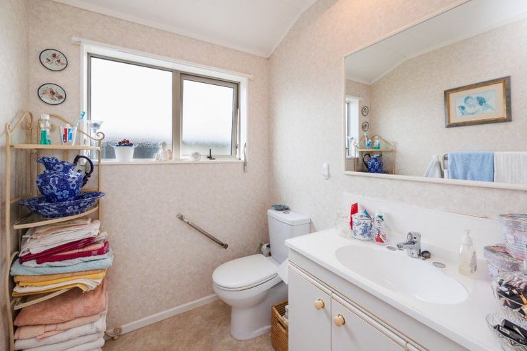 Photo of property in 121 Warwick Street, Feilding, 4702