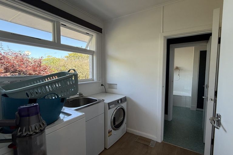 Photo of property in 6 Condell Avenue, Papanui, Christchurch, 8053