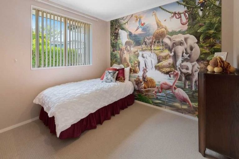 Photo of property in 14 Ridgeway Road, Pukekohe, 2120