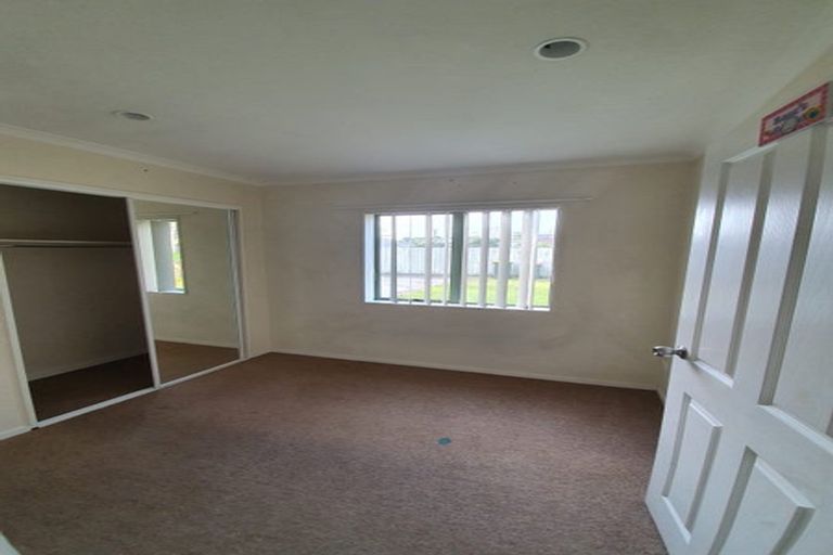 Photo of property in 8 Kay Road, Manurewa, Auckland, 2102