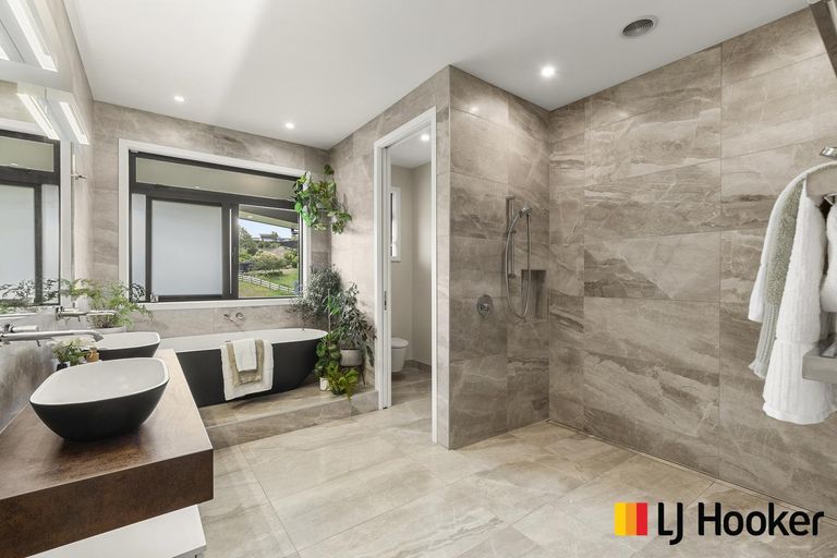 Photo of property in 19 William Andrew Road, Pukekohe, 2120