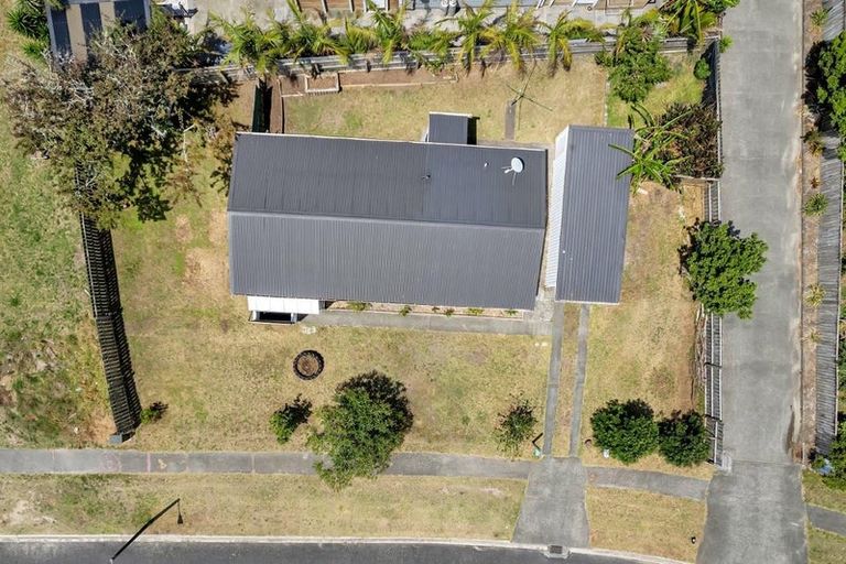 Photo of property in 28 Moki Place, Ruakaka, 0116