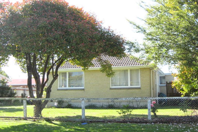 Photo of property in 16 Boyd Street, Rangiora, 7400