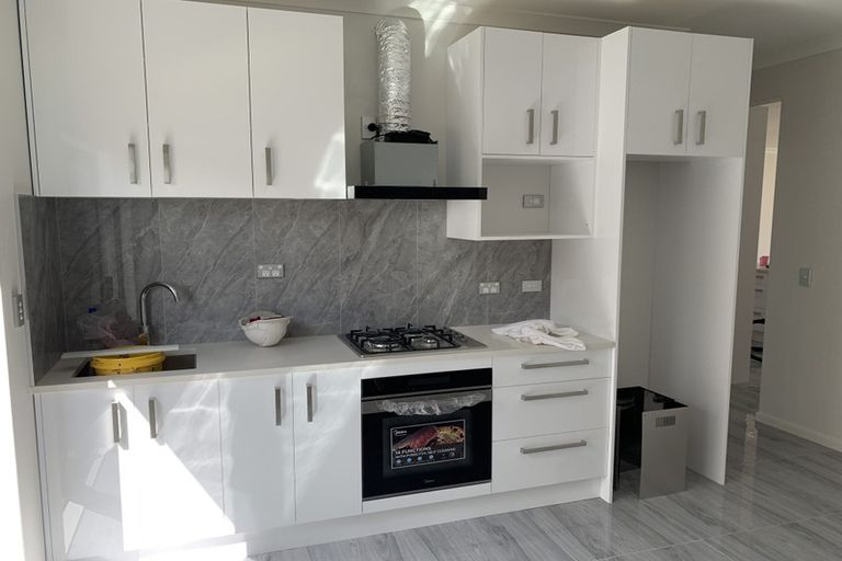 Photo of property in 98 Tir Conaill Avenue, Flat Bush, Auckland, 2019