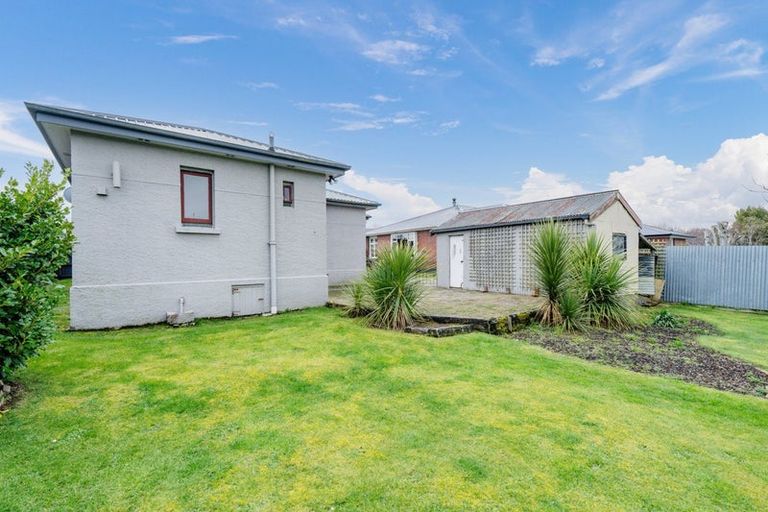 Photo of property in 51 Newcastle Street, Windsor, Invercargill, 9810
