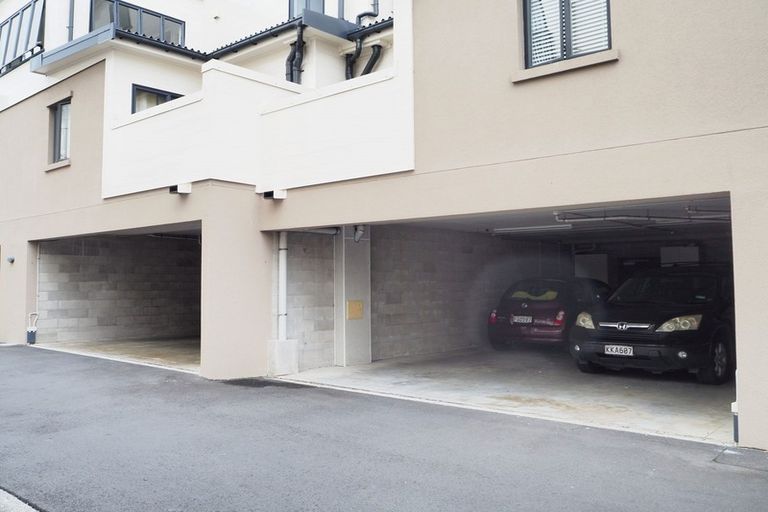 Photo of property in 9/22 Normanby Road, Mount Eden, Auckland, 1024