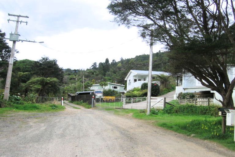 Photo of property in 68 Pohue Creek Road, Waiomu, Thames, 3575