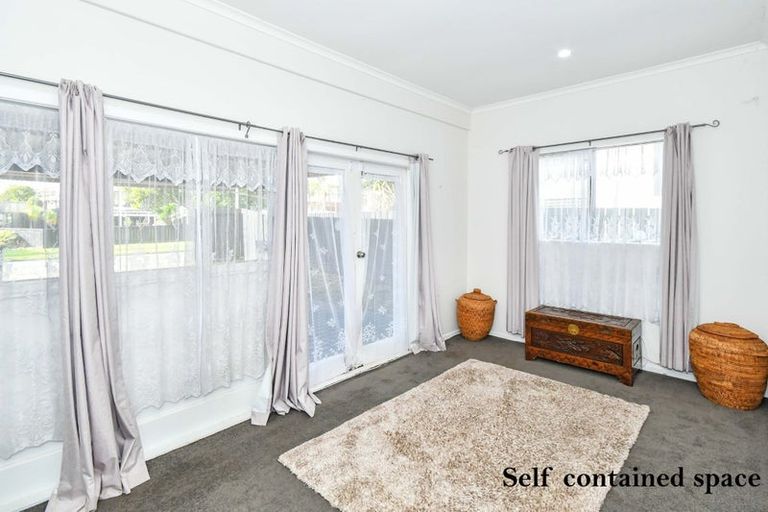 Photo of property in 1/34 Barnhill Crescent, Pahurehure, Papakura, 2113