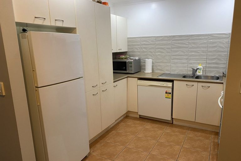 Photo of property in 14/2 Arawa Street, New Lynn, Auckland, 0600