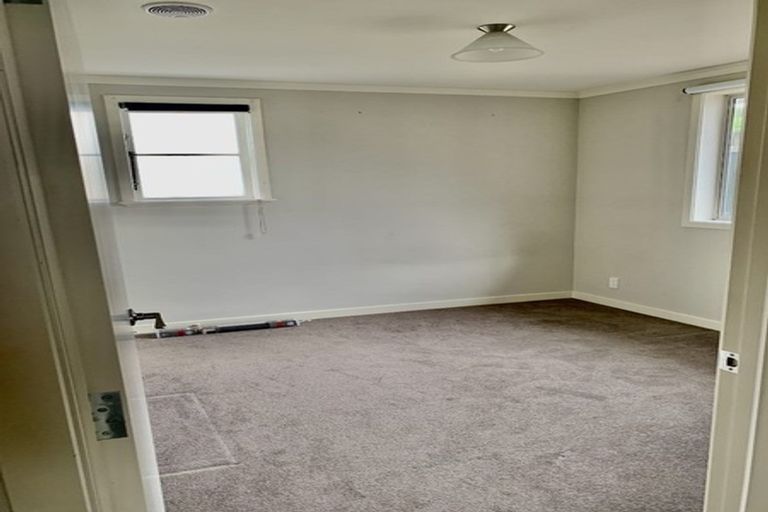 Photo of property in 39 Mooltan Street, Halfway Bush, Dunedin, 9010