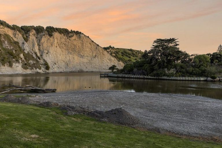 Photo of property in 55 Fishermans Lane, Motunau, Waipara, 7387