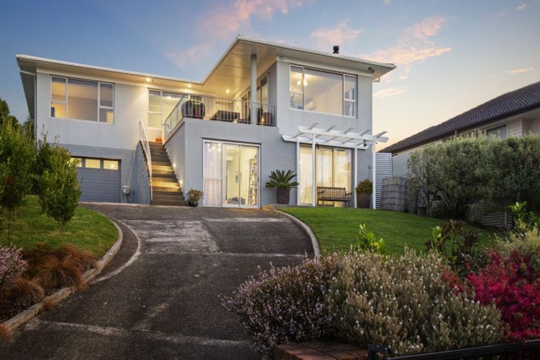 Photo of property in 22 Routly Avenue, Pukekohe, 2120
