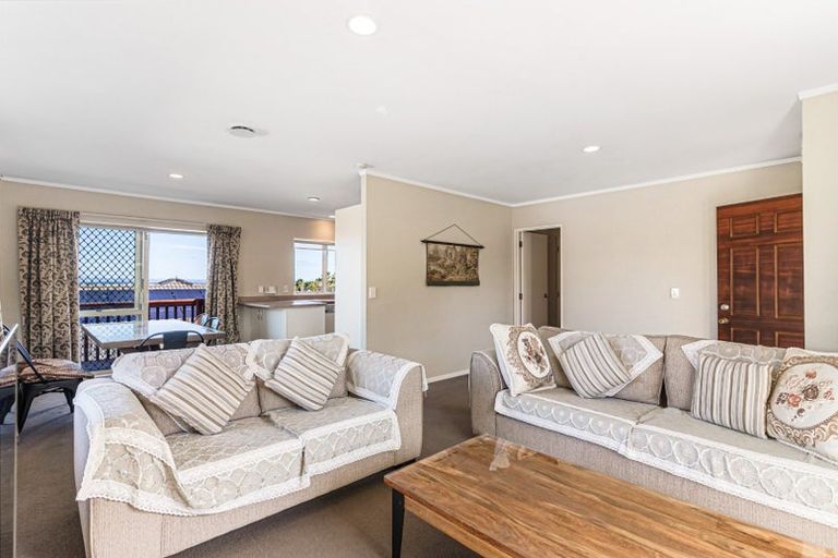 Photo of property in 1/10 Rathmar Drive, Manurewa, Auckland, 2105