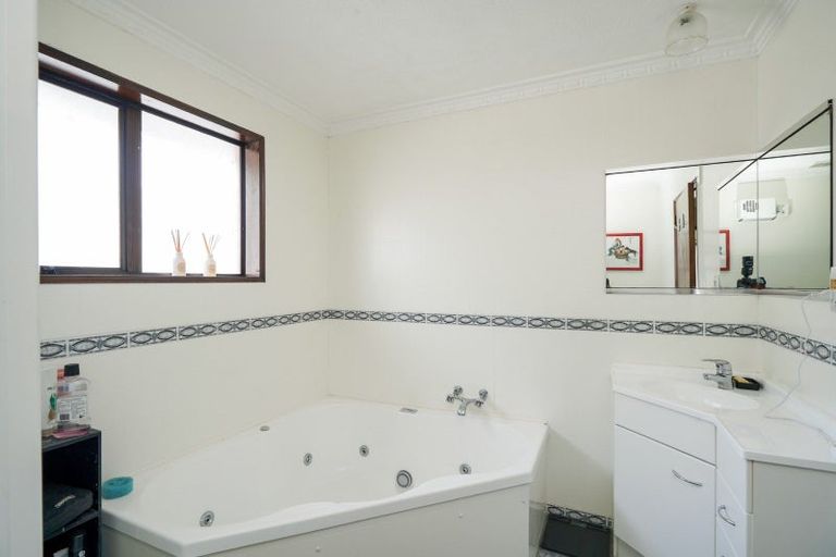 Photo of property in 56 Wye Street, Newfield, Invercargill, 9812