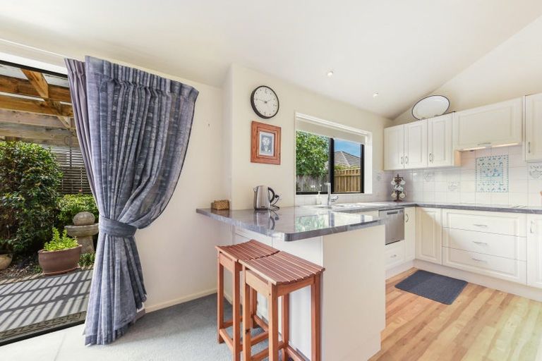 Photo of property in 5 Highgrove Way, The Wood, Nelson, 7010